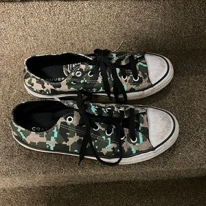 Boys camo converse sneakers